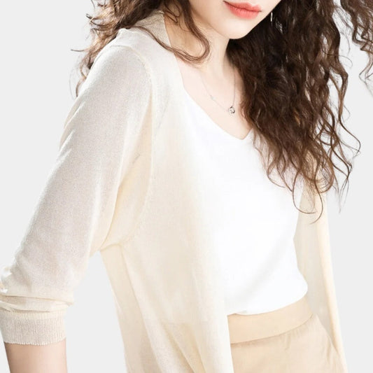 Elegant and Lightweight Women's Vest