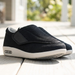 Extra Wide Diabetic Shoes for Swollen Feet – Adjustable Hook-and-Loop Walking Shoes with Memory Foam Insole